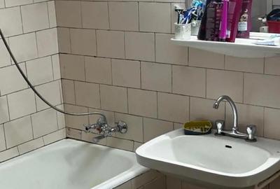 Casă cu 4 camere în Central - 1