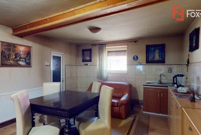 Casă individuală cu 6 camere cu Canalizare în Moșnița Veche - 6