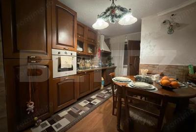 Apartament cu 3 camere semidecomandat în Central - 2