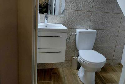 Spațiu comercial, de 45 mp, în Central - 4