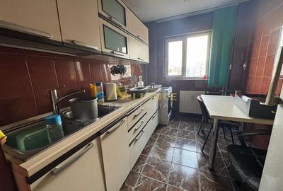 Apartament cu 3 camere decomandat în Tineretului - 11