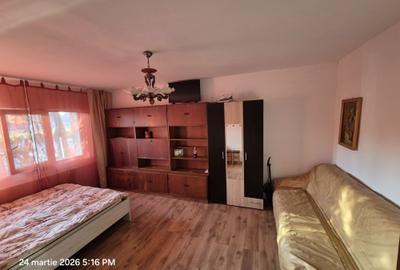 Apartament cu 2 camere decomandat în Nord