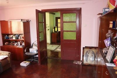 COMISION 0% CASA UNIFAMILIARA STRADA LINISTITA ZONA MODERN- - 2