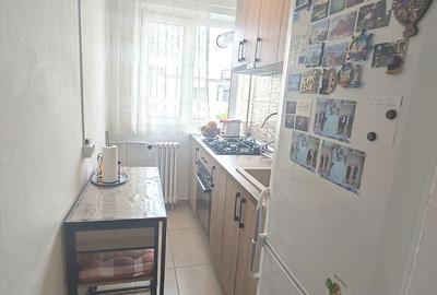 Apartament cu 2 camere decomandat în Găvana - 3