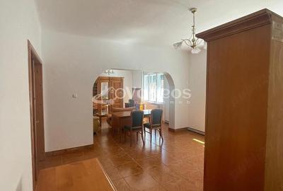 Casă cu 3 camere cu Teren 347 Mp în Central - 12