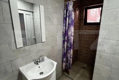 Casă cu 7 camere cu Teren 190 Mp în Beclean - 12