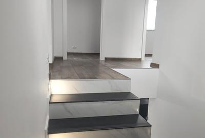 Casă cu 4 camere în Sântion - 2