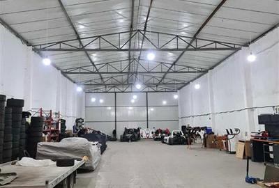 Vanzare Hala Industriala, 3300mp, Pantelimon, inchiriata, randament 9,5% - 1