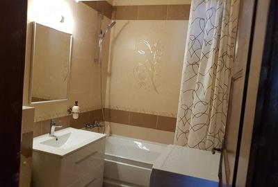 Apartament cu 2 camere decomandat în Central - 4