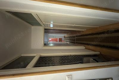Vand apartament 3 camere , Piata centrala - 3