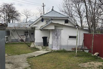 Casă cu 3 camere în Berezeni - 1