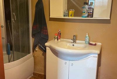 Casa de vanzare !!! - 2