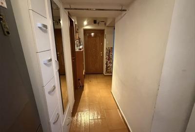 GARA VAMA VECHE 2 CAMERE DECOMANDAT 56 MP BLOC 1985  COD 160854 - 6