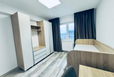 Apartament de inchiriat cu 3 camere in zona Tractorul pe str Nicolae Labis,et 8 - 13