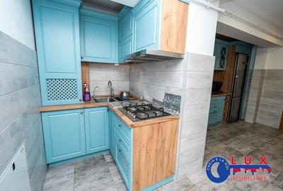 Apartament cu 3 camere decomandat în Central - 4