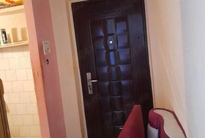 Apartament 2 camere et 4 - 3