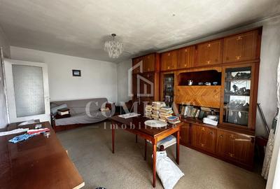 Apartament cu 3 camere decomandat în Zorilor