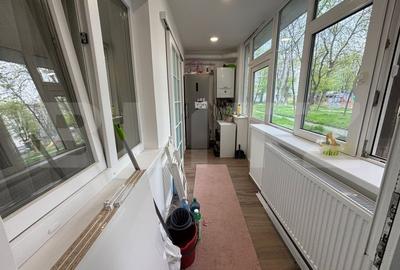 Apartament cu 4 camere decomandat, mobilat în Nicolina - 9