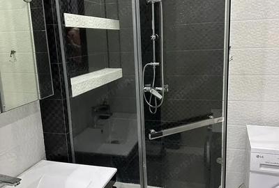 Garsonieră decomandată în Gorjului