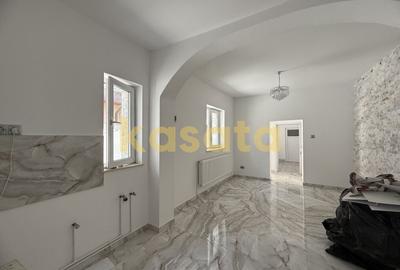 Casă cu 4 camere cu Teren 117.79000091553 Mp în Domenii - 2