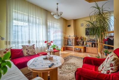 Casa spatioasa in Busteni, cu vedere superba catre Muntii Bucegi Casa spatioasa in Busteni, cu vedere superba catre Muntii Bucegi - 4