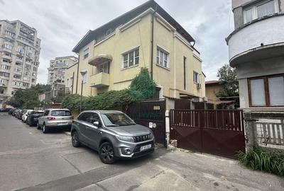 VILA cu 2 apartamente in apropiere de Piata Alba Iulia - 1