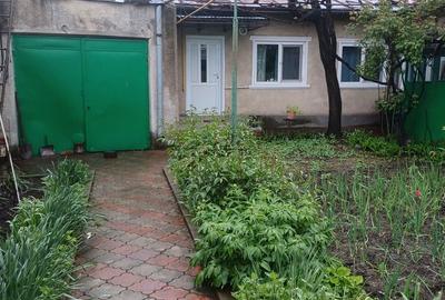 Casă cu 4 camere cu Canalizare în Coiciu - 4