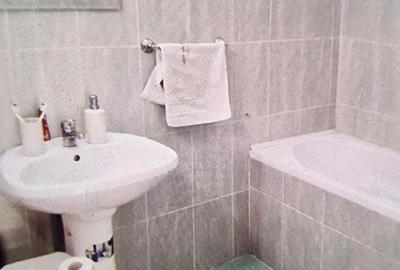 Garsonieră decomandată în Central - 3