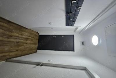 Garsonieră decomandată în Central - 9