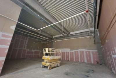 Spațiu comercial, de 265 mp, în Central