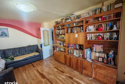 Apartament cu 3 camere decomandat în Dofteana - 14