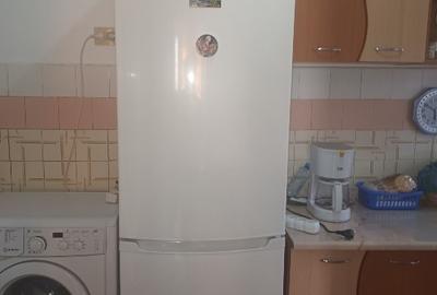 Apartament cu 3 camere decomandat, mobilat în Central - 4