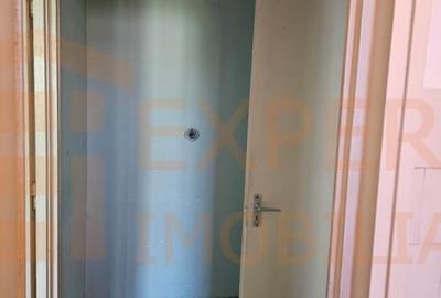 Apartament 2 camere de vanzare - zona Abator - 4