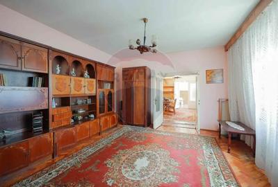 Casă cu 5 camere cu Canalizare în Iosia - 4