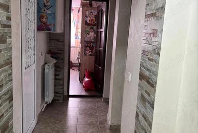 Vand apartament 2 camere, decomandat, Micro 21 - 7