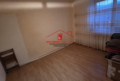 Apartament cu 3 camere semidecomandat, mobilat în Central - 2