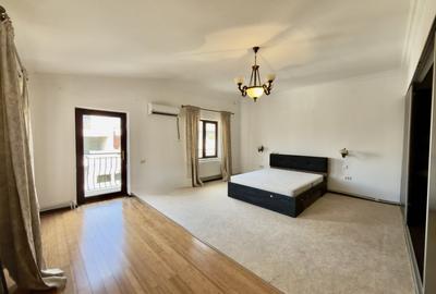 Casă individuală cu 7 camere cu Canalizare în Tomis II - 6