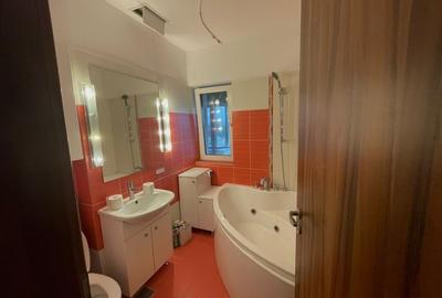 Apartament cu 3 camere- Podul de fier-Bloc Nou - 12