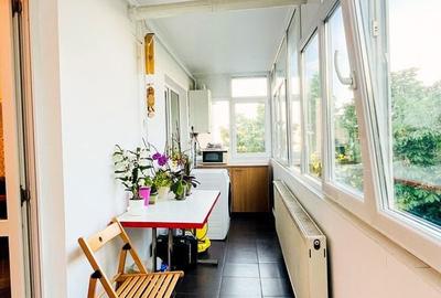 Apartament cu 3 camere în Nicolina