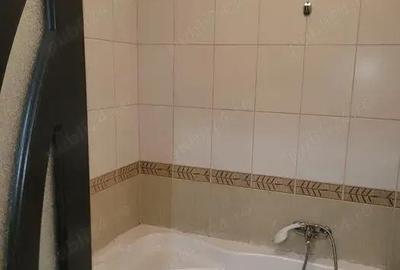 Apartament cu 2 camere decomandat în Roșu - 2