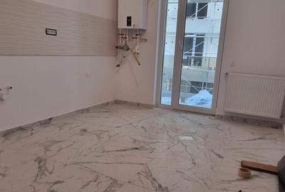 Apartament cu 2 camere decomandat în Est