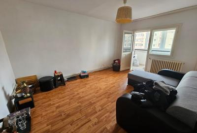 Apartament cu 3 camere, 62 mp, decomandat, etaj intermediar, Zona Calea Floresti - 2