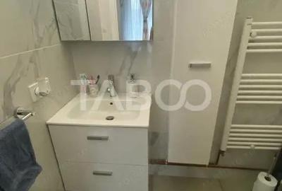 Apartament cu 3 camere decomandat în Central - 3