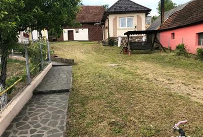 Vand casa in localitatea Sabisa - 2