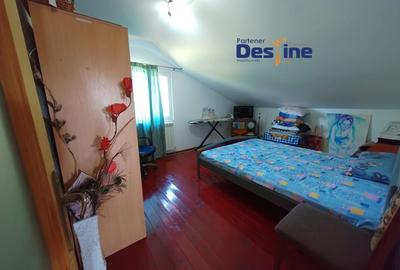 Casă individuală cu 6 camere cu Garaj în Copou - 12