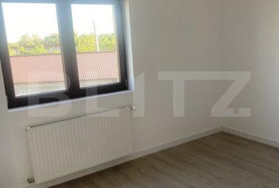Casă cu 4 camere cu Teren 252 Mp în Central - 7