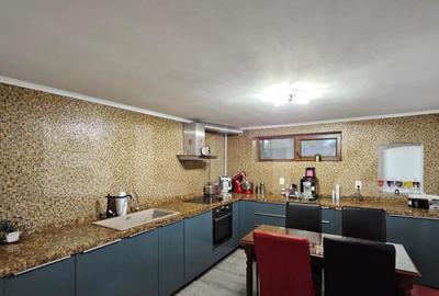 Casa cu 5 camere, 155 mp, zona ultracentrala - 1