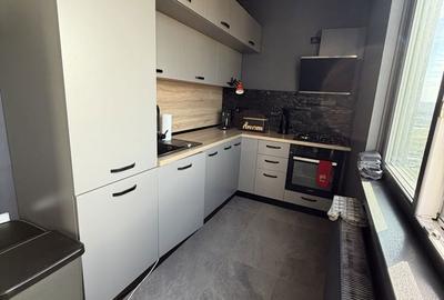 Apartament cu 3 camere decomandat în Popoveni - 4
