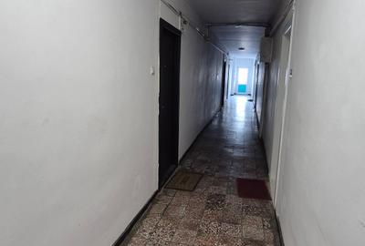 Garsonieră decomandată, mobilată în Vitan Mall - 9