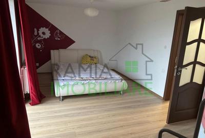 Casă cu 5 camere cu Teren 300 Mp în Cristian - 18
